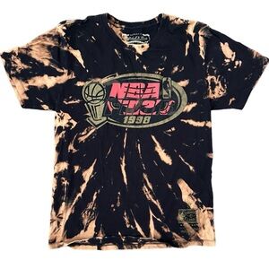 Mitchell & Ness - Hardwood Classics Bulls NBA Finals 1998 Tie Dye T-Shirt - M